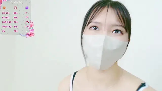 MISOSIRURICE online show from May 3, 2026, 4:43 pm