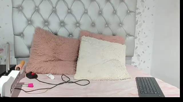 Snapshot of brenda_sofia69 chatting on July 28, 2026, 3:21 pm brenda sofia69 online show from July 28, 2026, 3:21 pm