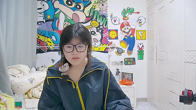 mianmian-666 online show from April 18, 2026, 3:20 am