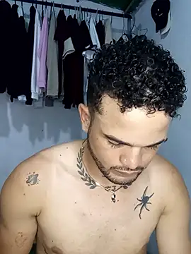 Snapshot of Nicolas_Moncadas chatting on April 11, 2026, 5:05 pm Nicolas Moncadas online show from April 11, 2026, 5:05 pm