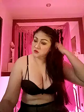 dominalisa online show from May 4, 2026, 11:57 am