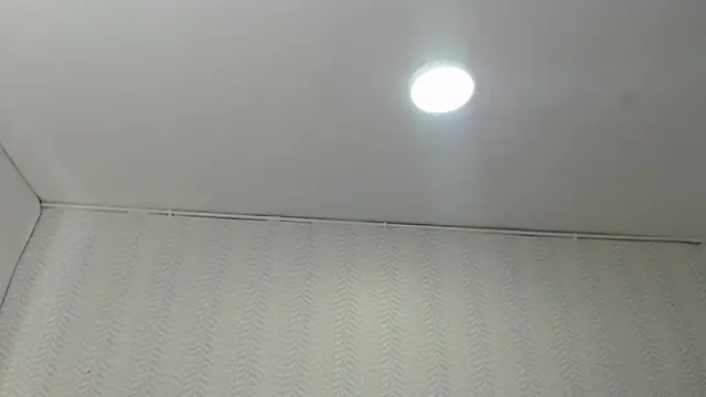ViviJones online show from July 9, 2026, 7:24 pm