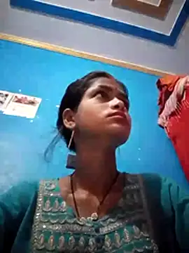 Snapshot of Payel_1 chatting on April 18, 2026, 9:44 am Payel 1 online show from April 18, 2026, 9:44 am
