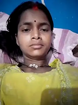 Snapshot of Payel_1 chatting on April 4, 2026, 8:43 am Payel 1 online show from April 4, 2026, 8:43 am