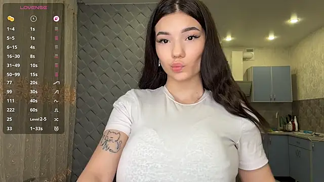 Snapshot of Barbie_Aria chatting on June 5, 2026, 5:29 pm Barbie Aria online show from June 5, 2026, 5:29 pm