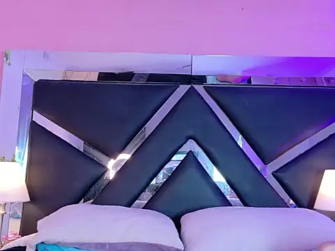 Veronica Nasty  online show from May 16, 2026, 7:13 pm