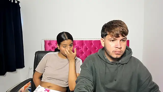 val andBry online show from April 7, 2026, 7:26 pm