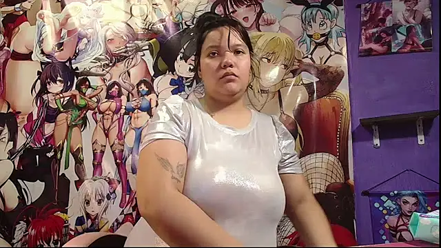 ScarletVibe online show from May 13, 2026, 2:02 pm