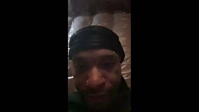 Snapshot of JRNBLU44 chatting on May 11, 2026, 10:51 pm JRNBLU44 online show from May 11, 2026, 10:51 pm