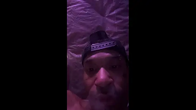 Snapshot of JRNBLU44 chatting on May 14, 2026, 12:02 pm JRNBLU44 online show from May 14, 2026, 12:02 pm
