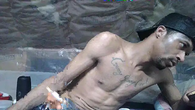 Snapshot of JRNBLU44 chatting on April 24, 2026, 10:12 pm JRNBLU44 online show from April 24, 2026, 10:12 pm