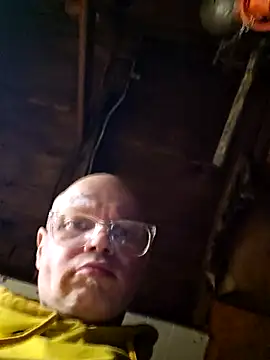 Pigboyyyxxx79 online show from April 1, 2026, 10:49 am