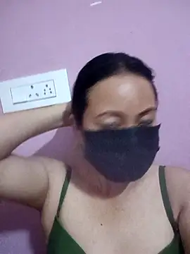 Bristy BigBoobs online show from April 22, 2026, 3:30 pm