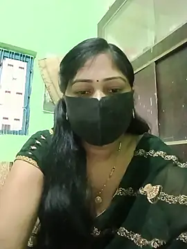 Snapshot of Pinki-girl chatting on June 7, 2026, 5:12 am Pinki-girl online show from June 7, 2026, 5:12 am