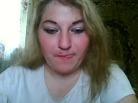 Xuliganka86 online show from April 15, 2026, 8:53 am