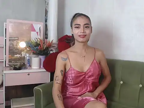 Martha4you online show from April 28, 2026, 7:18 pm