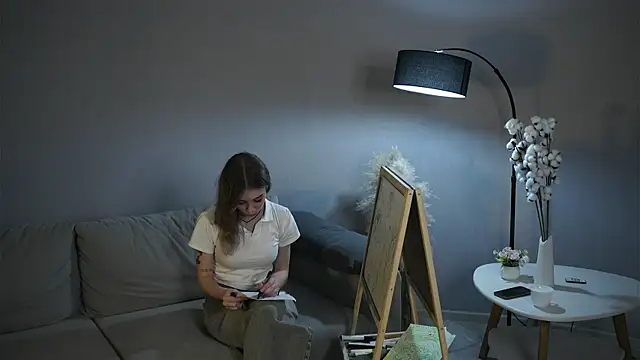 Snapshot of AubreyHoltry chatting on April 2, 2026, 1:07 pm AubreyHoltry online show from April 2, 2026, 1:07 pm