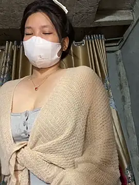 Snapshot of Mely2005 chatting on June 17, 2026, 3:11 pm Mely2005 online show from June 17, 2026, 3:11 pm