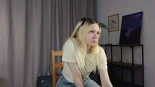 OliviaCaffery online show from May 19, 2026, 4:03 pm