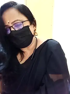 monisha cam online show from April 28, 2026, 6:12 pm