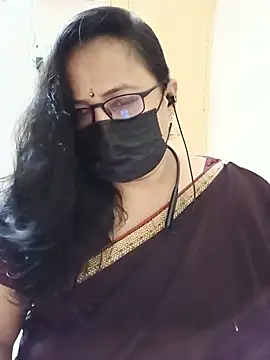 monisha cam online show from July 3, 2026, 5:52 pm