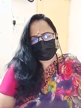 monisha cam online show from June 11, 2026, 3:42 pm