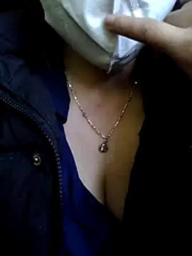 MieLy zz online show from April 3, 2026, 3:46 am