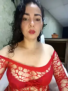 Emily Divi69 online show from April 19, 2026, 8:33 pm