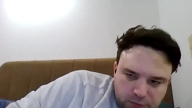 rainyxnightshade online show from April 9, 2026, 11:33 pm