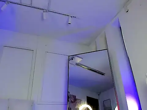 Snapshot of Gold_d_jean chatting on April 14, 2026, 2:27 am Gold d jean online show from April 14, 2026, 2:27 am