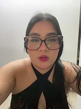 AlisonRose  online show from May 10, 2026, 5:59 pm