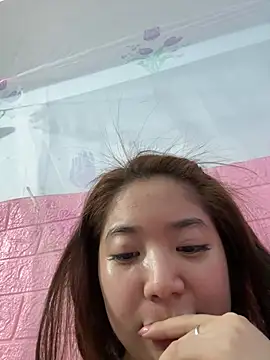 Ori ross online show from April 3, 2026, 1:23 am