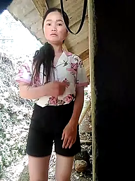 Tieuvy122 online show from April 3, 2026, 7:04 am