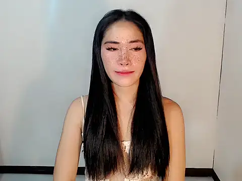 Snapshot of urasiankylie chatting on April 18, 2026, 5:04 pm urasiankylie online show from April 18, 2026, 5:04 pm