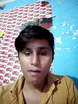 twink vers256 online show from April 3, 2026, 1:17 pm