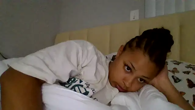 madzbailey online show from June 29, 2026, 12:28 am