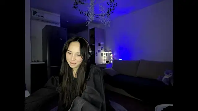 Snapshot of Elizabetswan chatting on April 16, 2026, 8:31 pm Elizabetswan online show from April 16, 2026, 8:31 pm