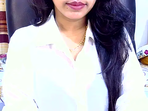 Snapshot of Noor_Zarin chatting on May 26, 2026, 6:44 am Noor Zarin online show from May 26, 2026, 6:44 am
