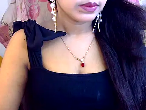 Noor Zarin online show from May 16, 2026, 4:28 pm