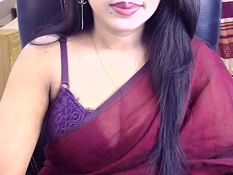 Snapshot of Noor_Zarin chatting on June 30, 2026, 2:33 am Noor Zarin online show from June 30, 2026, 2:33 am
