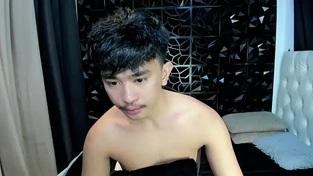 xloverbigcock online show from April 11, 2026, 4:42 am