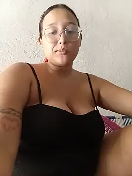 Snapshot of naughty_girl_hot_ chatting on July 1, 2026, 5:35 pm naughty girl hot online show from July 1, 2026, 5:35 pm