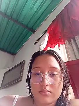 Snapshot of naughty_girl_hot_ chatting on June 13, 2026, 2:37 pm naughty girl hot online show from June 13, 2026, 2:37 pm