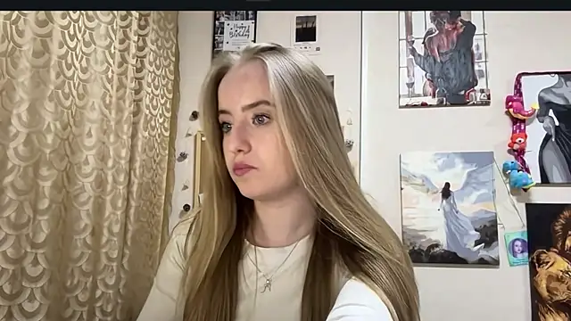 SabinaHaggen online show from April 3, 2026, 4:02 pm