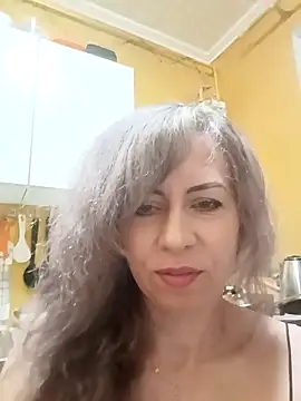 Snapshot of TaynaSecret chatting on April 17, 2026, 9:06 pm TaynaSecret online show from April 17, 2026, 9:06 pm