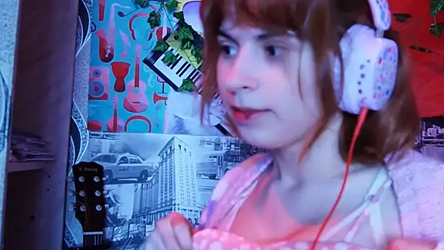 Janet Vibes online show from April 5, 2026, 7:15 am