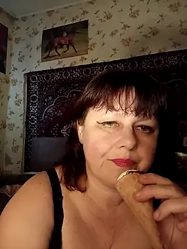 AuroKaria online show from April 22, 2026, 11:39 am