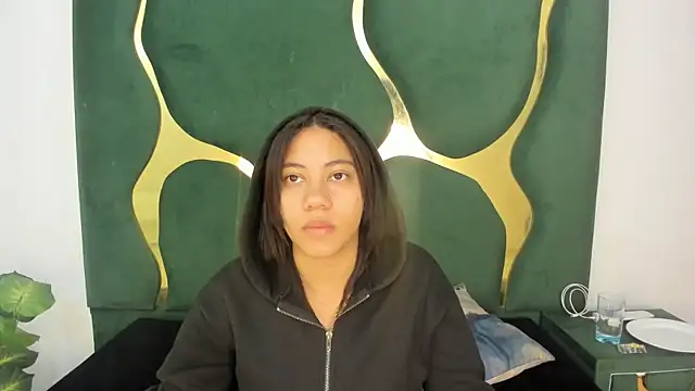 Daphne cuteht online show from April 22, 2026, 4:03 pm