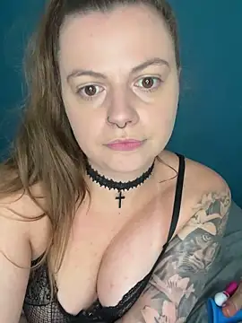 luskydream online show from June 1, 2026, 2:06 pm