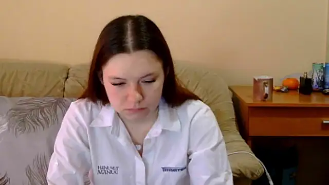 JessicaHolland1 online show from April 20, 2026, 8:17 am